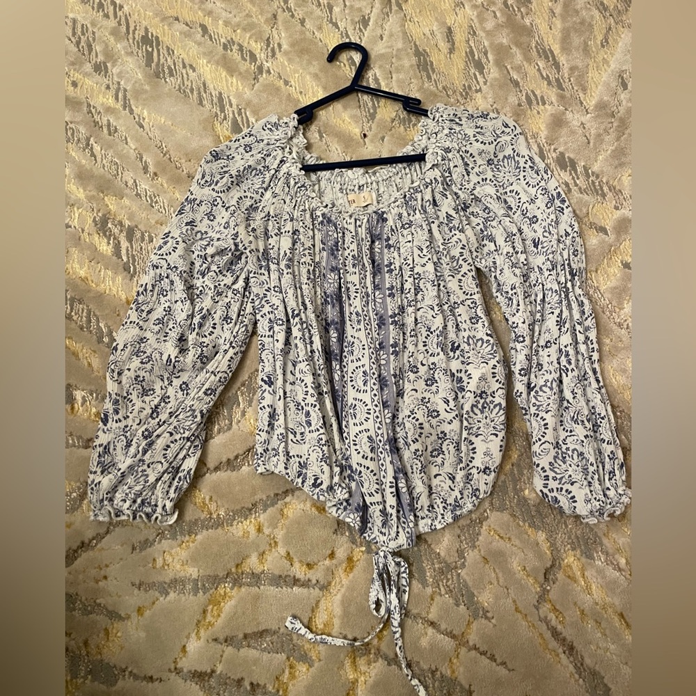 Floral Pattern Off the Shoulder Blouse
